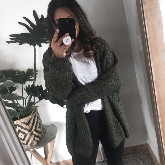 Emerson Oversized Knit Cardi - Olive - Picture 2 of 3